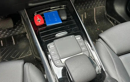 Mercedes-Benz GLB, 2021 год, 2 350 997 рублей, 10 фотография