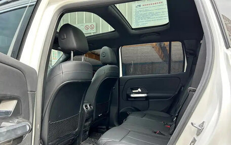 Mercedes-Benz GLB, 2021 год, 2 350 997 рублей, 12 фотография