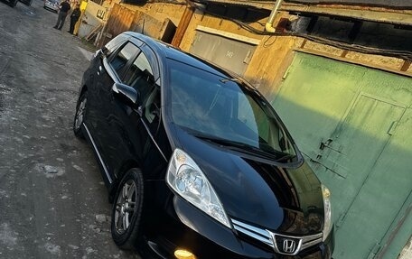Honda Fit Shuttle I рестайлинг, 2013 год, 1 150 000 рублей, 2 фотография