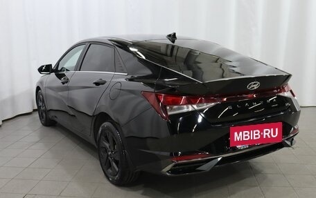 Hyundai Elantra, 2021 год, 2 349 000 рублей, 6 фотография