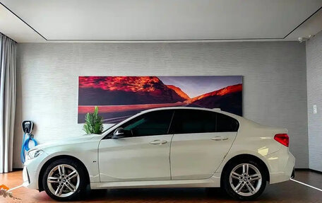 BMW 1 серия, 2022 год, 1 610 000 рублей, 3 фотография