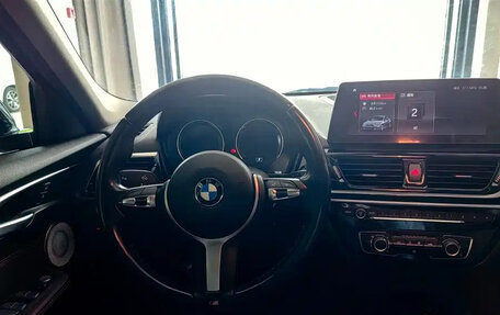 BMW 1 серия, 2022 год, 1 610 000 рублей, 9 фотография
