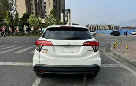 Honda Vezel, 2022 год, 1 430 000 рублей, 4 фотография