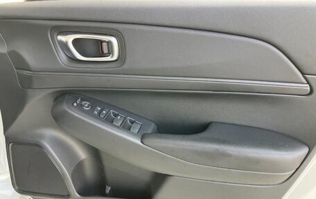 Honda Vezel, 2023 год, 1 780 007 рублей, 13 фотография