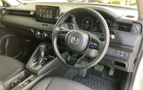 Honda Vezel, 2023 год, 1 780 007 рублей, 16 фотография