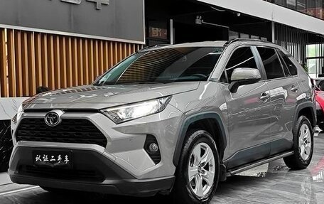 Toyota RAV4, 2021 год, 2 500 007 рублей, 1 фотография