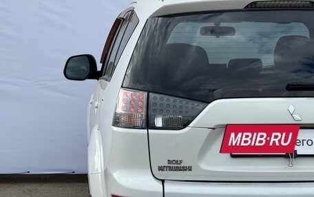 Mitsubishi Outlander III рестайлинг 3, 2007 год, 970 000 рублей, 3 фотография