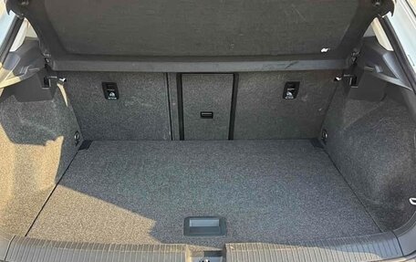 Volkswagen T-Roc I, 2022 год, 1 215 333 рублей, 16 фотография