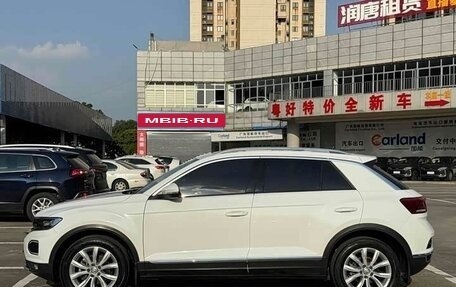 Volkswagen T-Roc I, 2022 год, 1 215 333 рублей, 7 фотография