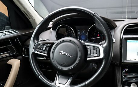 Jaguar F-Pace, 2019 год, 3 500 000 рублей, 15 фотография