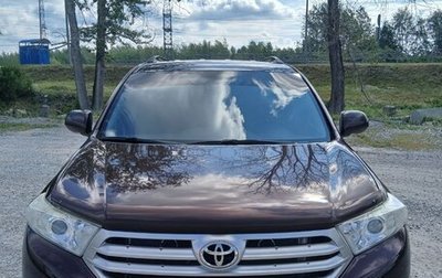 Toyota Highlander III, 2012 год, 1 950 000 рублей, 1 фотография