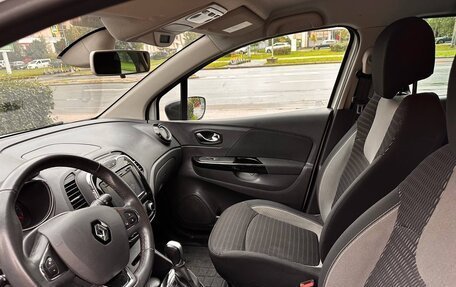 Renault Kaptur I рестайлинг, 2017 год, 1 030 000 рублей, 6 фотография