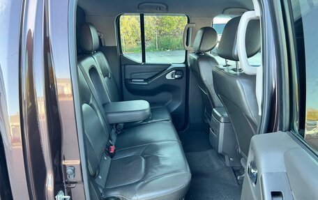 Nissan Navara (Frontier), 2010 год, 1 200 000 рублей, 17 фотография