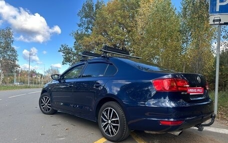 Volkswagen Jetta VI, 2012 год, 900 000 рублей, 6 фотография