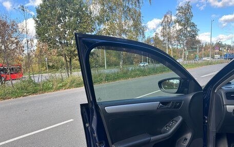 Volkswagen Jetta VI, 2012 год, 900 000 рублей, 14 фотография