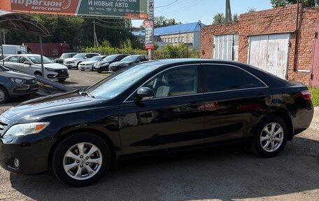 Toyota Camry, 2011 год, 1 300 000 рублей, 8 фотография