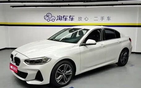 BMW 1 серия, 2022 год, 1 646 000 рублей, 1 фотография