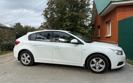 Chevrolet Cruze II, 2012 год, 820 000 рублей, 2 фотография