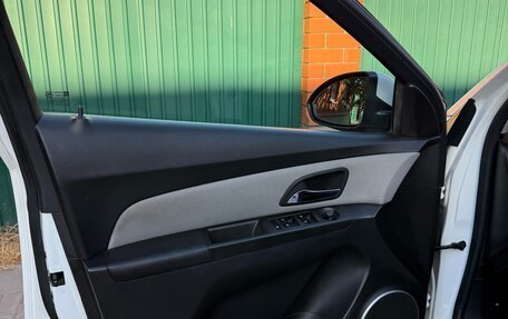 Chevrolet Cruze II, 2012 год, 820 000 рублей, 15 фотография