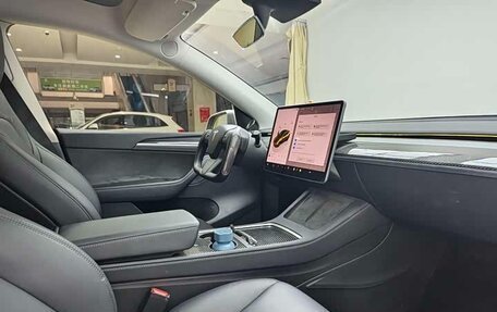 Tesla Model Y I, 2022 год, 4 039 887 рублей, 11 фотография