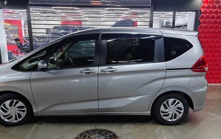Honda Freed II, 2019 год, 1 700 000 рублей, 3 фотография