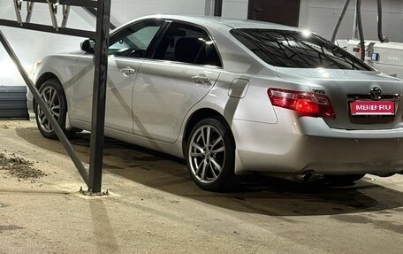 Toyota Camry, 2009 год, 1 100 000 рублей, 1 фотография