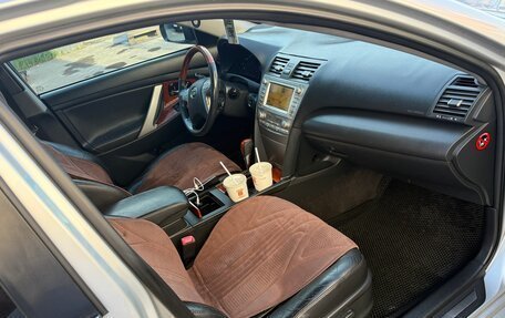 Toyota Camry, 2009 год, 1 100 000 рублей, 8 фотография
