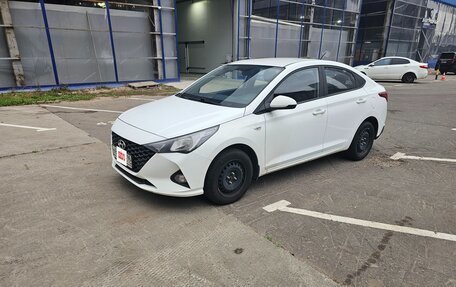 Hyundai Solaris II рестайлинг, 2020 год, 1 100 000 рублей, 12 фотография