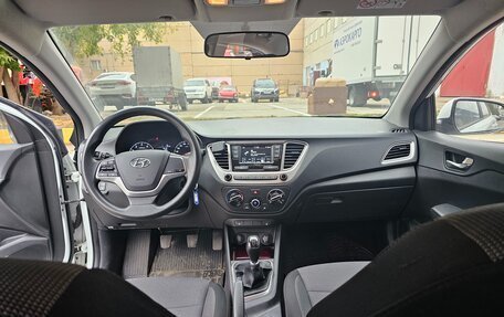 Hyundai Solaris II рестайлинг, 2020 год, 1 100 000 рублей, 4 фотография