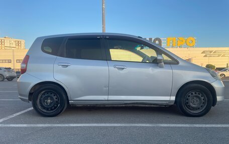 Honda Fit III, 2004 год, 455 000 рублей, 2 фотография