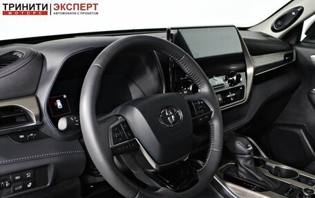 Toyota Highlander, 2025 год, 5 940 000 рублей, 13 фотография