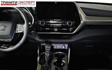 Toyota Highlander, 2025 год, 5 940 000 рублей, 16 фотография