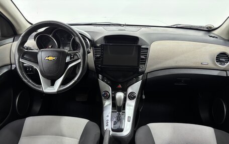 Chevrolet Cruze II, 2012 год, 746 000 рублей, 10 фотография