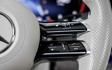 Mercedes-Benz E-Класс, 2020 год, 4 308 000 рублей, 25 фотография