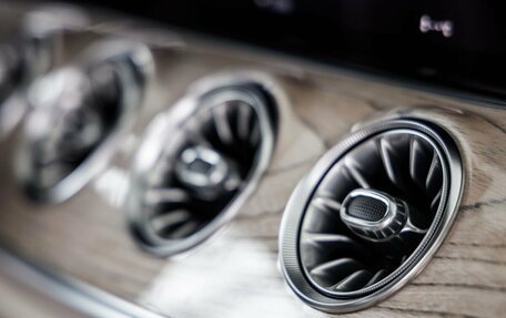 Mercedes-Benz E-Класс, 2020 год, 4 308 000 рублей, 27 фотография
