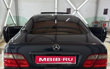 Mercedes-Benz CLK-Класс, 2000 год, 950 000 рублей, 2 фотография