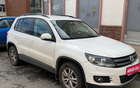 Volkswagen Tiguan I, 2013 год, 970 000 рублей, 3 фотография