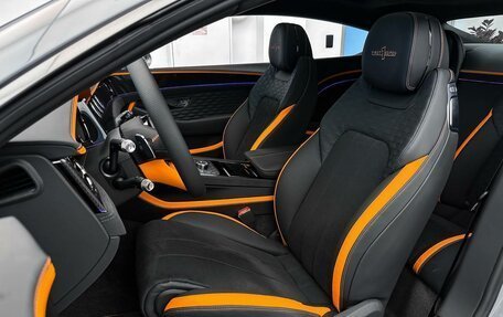 Bentley Continental GT, 2025 год, 48 200 000 рублей, 13 фотография