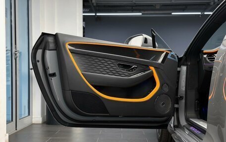 Bentley Continental GT, 2025 год, 48 200 000 рублей, 32 фотография