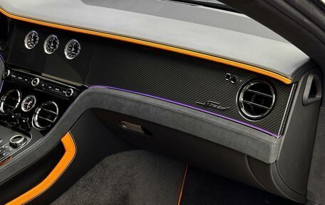 Bentley Continental GT, 2025 год, 48 200 000 рублей, 26 фотография