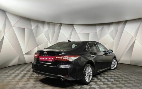 Toyota Camry, 2018 год, 2 059 000 рублей, 2 фотография