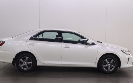 Toyota Camry, 2015 год, 1 705 000 рублей, 2 фотография