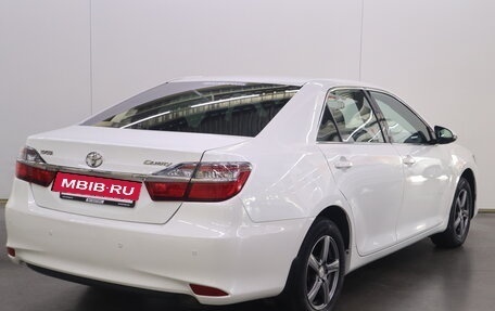 Toyota Camry, 2015 год, 1 705 000 рублей, 3 фотография