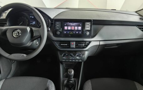 Skoda Rapid II, 2021 год, 1 692 290 рублей, 11 фотография