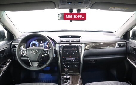 Toyota Camry, 2015 год, 1 705 000 рублей, 14 фотография