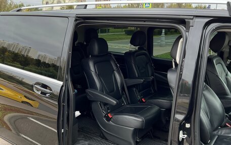 Mercedes-Benz V-Класс, 2017 год, 4 000 000 рублей, 5 фотография