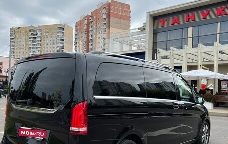Mercedes-Benz V-Класс, 2017 год, 4 000 000 рублей, 6 фотография
