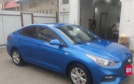 Hyundai Solaris II рестайлинг, 2018 год, 1 350 000 рублей, 2 фотография