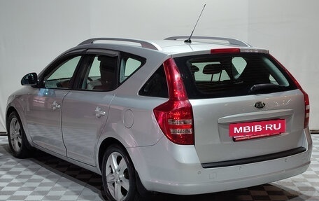KIA cee'd I рестайлинг, 2009 год, 800 000 рублей, 7 фотография