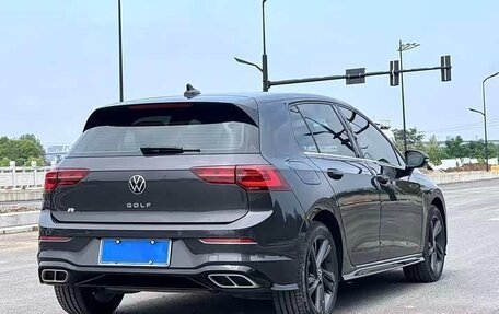 Volkswagen Golf VIII, 2022 год, 1 670 000 рублей, 5 фотография